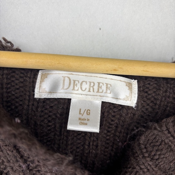 Decree Women’s Brown Cropped Hooded Button Up Knit Sweater Size Large - Picture 4 of 5